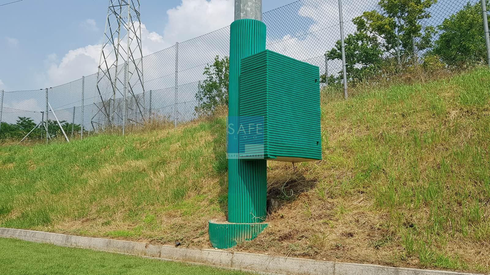 Protezioni antitrauma torri faro e cassette elettriche
