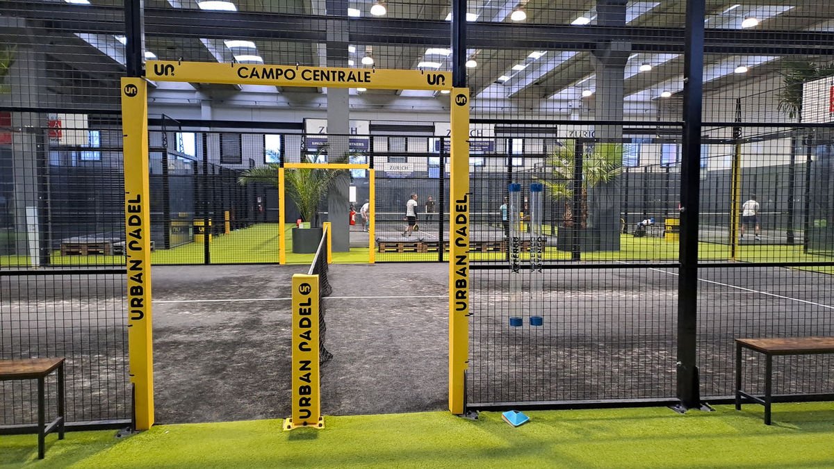 Personalizzazione protezioni campo padel